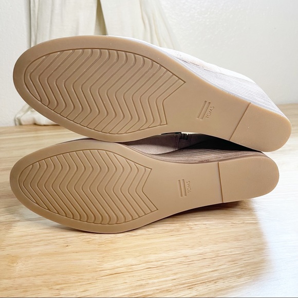 Toms Sadie Boot Sand NWT - Picture 2 of 9